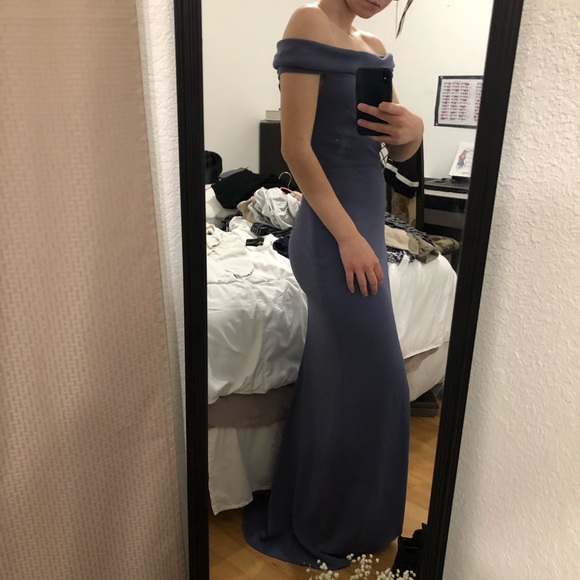 Long After 6 Off The Shoulder Dress - Picture 5 of 7